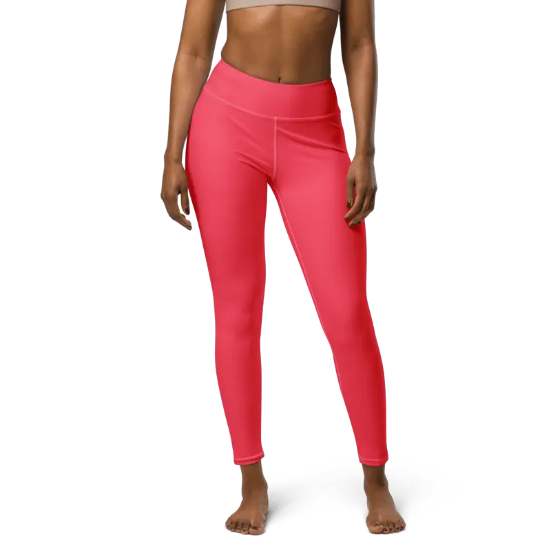 Legging de sport pour femme rouge en nylon Éconyl, tissu léger sans couture, effet seconde peau pour un confort optimal. Photo porté de face.