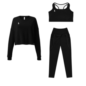 Tenue de sport pour femme composé d'un legging, d'une brassière et d'un pull, tous les vêtements sont noirs.