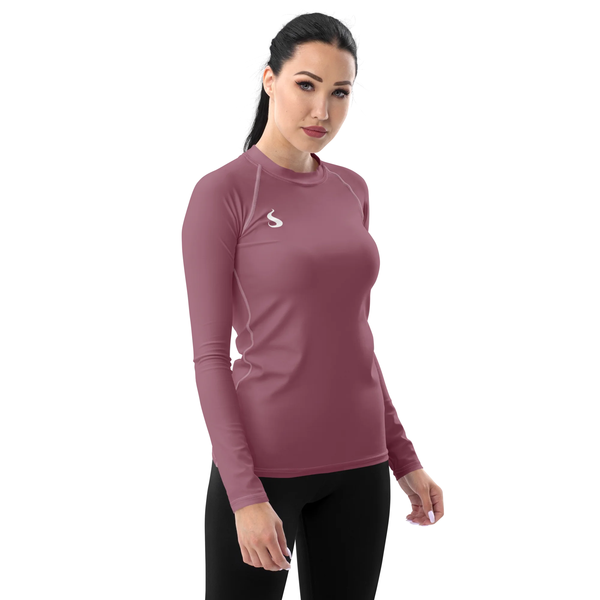 T-shirt manche longue Energy Flow de couleur taupe/violet en matière lyocell tencel et modal. La photo montre le t-shirt de face porté par un mannequin.