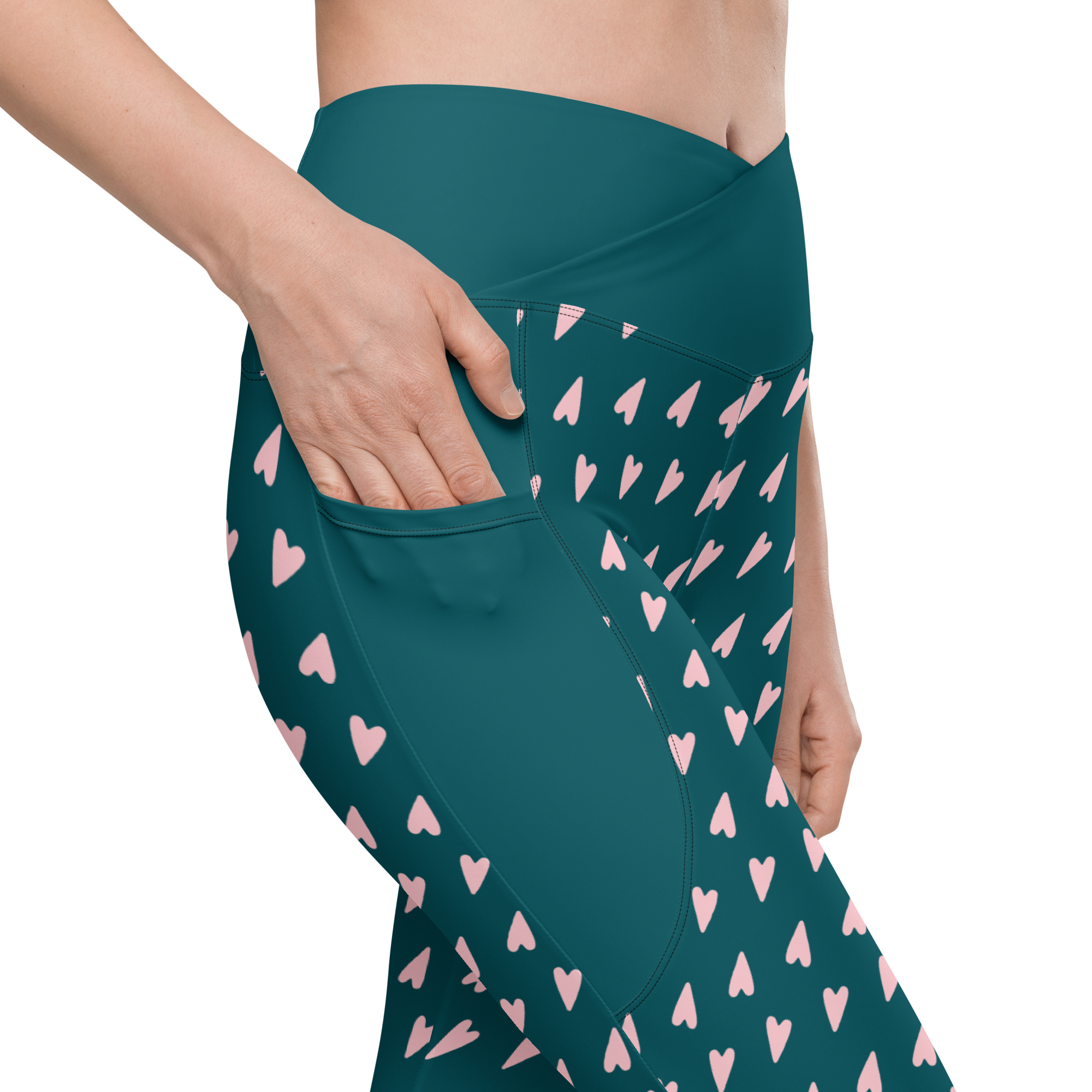 aperçu de la poche du legging avec une main dedans