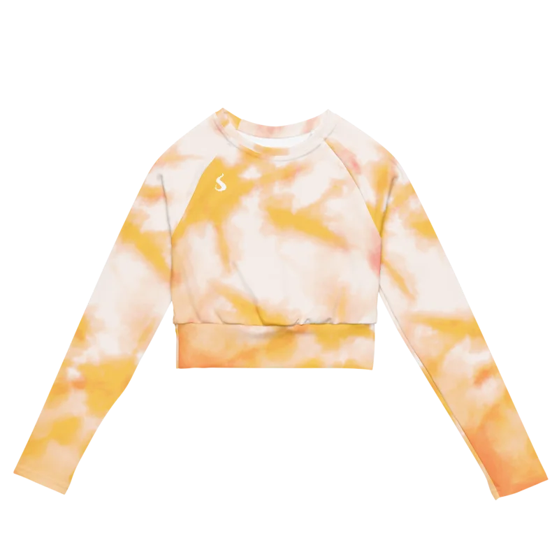 Crop top de sport Hot Focus à manches longues, motif tie and dye jaune et blanc, conçu pour allier confort et style lors des entraînements. Photo du produit de dos.