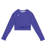 Crop top de sport Hot Focus à manches longues en coloris violet, conçu pour allier confort et style lors des entraînements. photo de face du produit.
